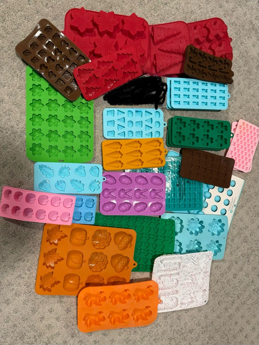 Silicone Candy & Chocolate Molds - seasons and shapes Assortment